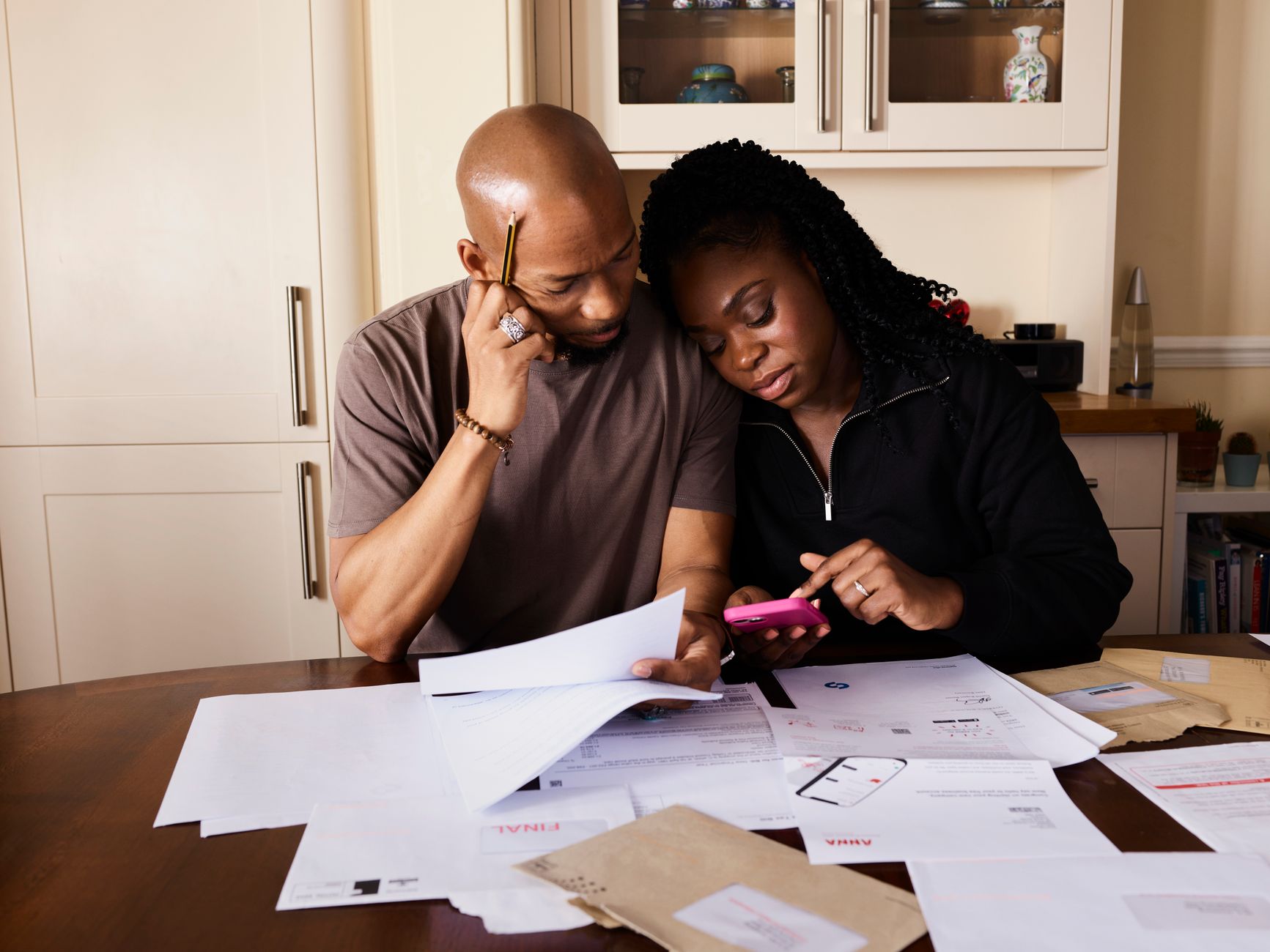 A couple tracking their family budget together